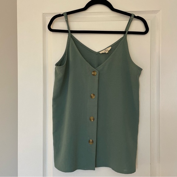 ENTRO | Button Front Adjustable Strap Camisole (New w/o Tags) - Size M - Picture 1 of 6